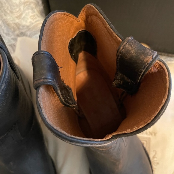 Women’s Frye Billy Short Boots - Picture 3 of 5